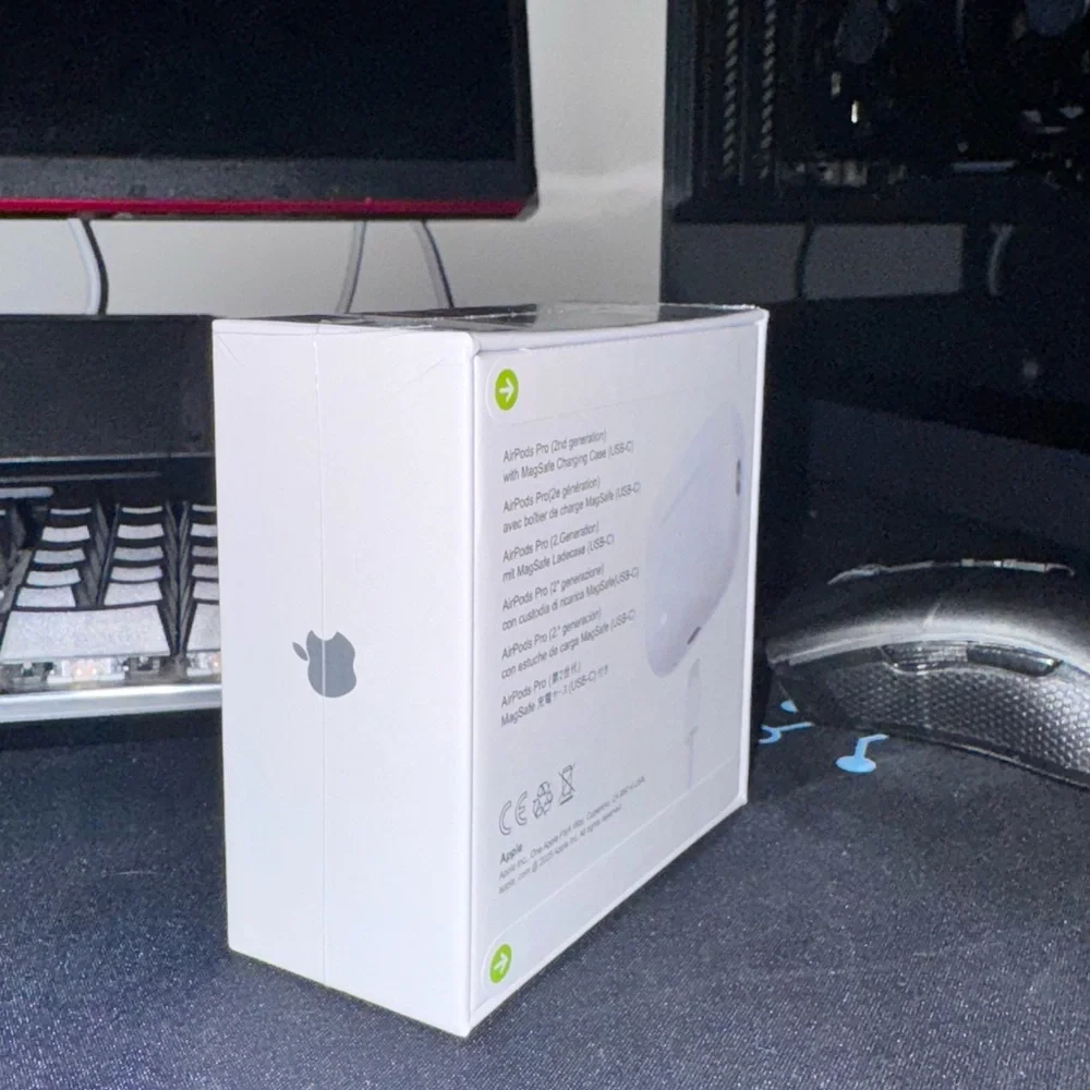 Apple AirPods Pro with Wireless Charging Case